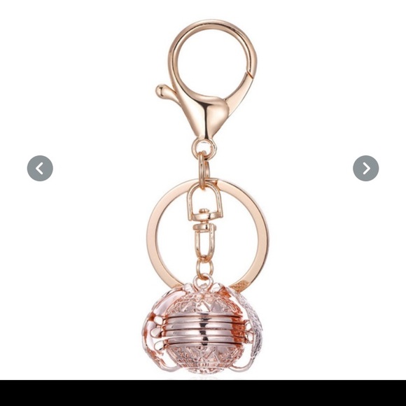 💫💥HP THEME 💥💫Quidditch keychain/frame⚡️ - Picture 3 of 14